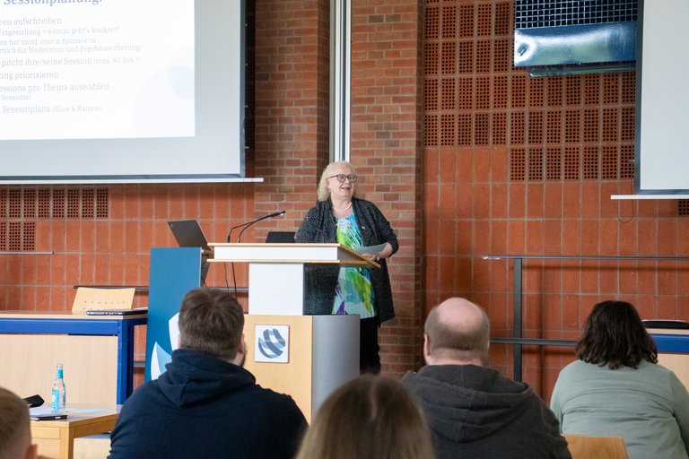 Barcamp Prof. Dr. Regina Polster