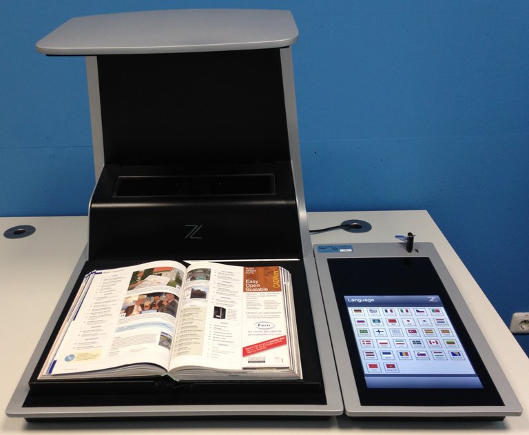 Buchscanner Foto: Buchscanner mit Scanvorlage
