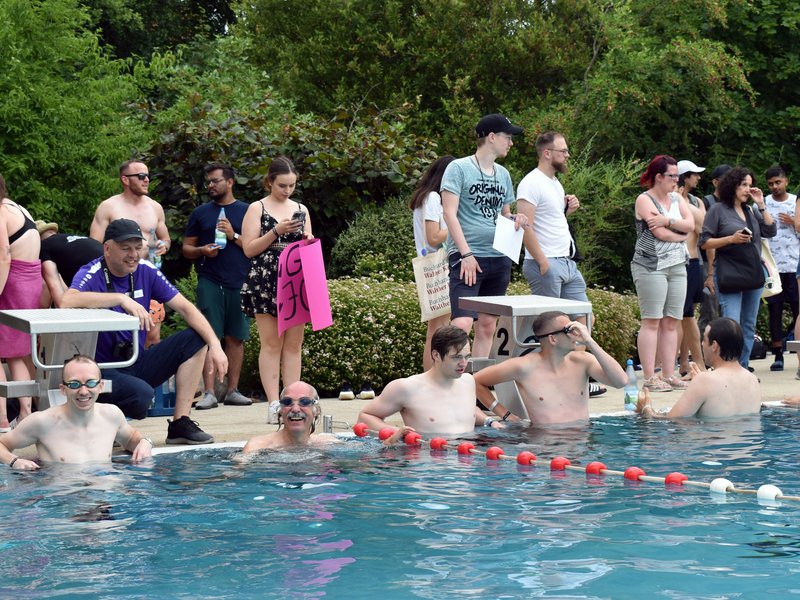 Aufwärmen für den Triathlon mit Prof. Robert Richert