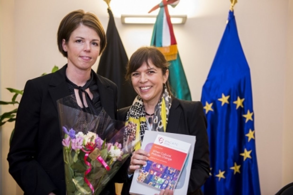 Dr. Annika Hampel erhaelt den ENCATC Research Award 2015