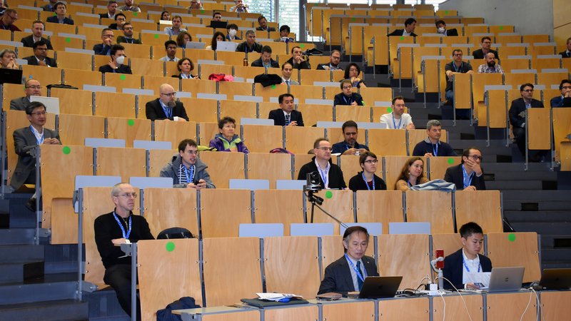 Teilnehmer im Audimax