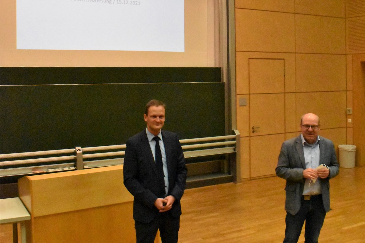 Prof. Andreas Dietzel (l.) und Prof. Thomas Seul
