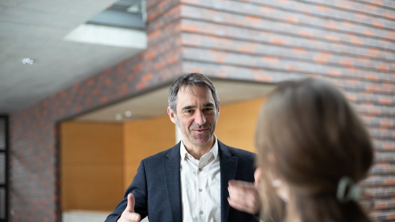 Prof. Karsten Löw