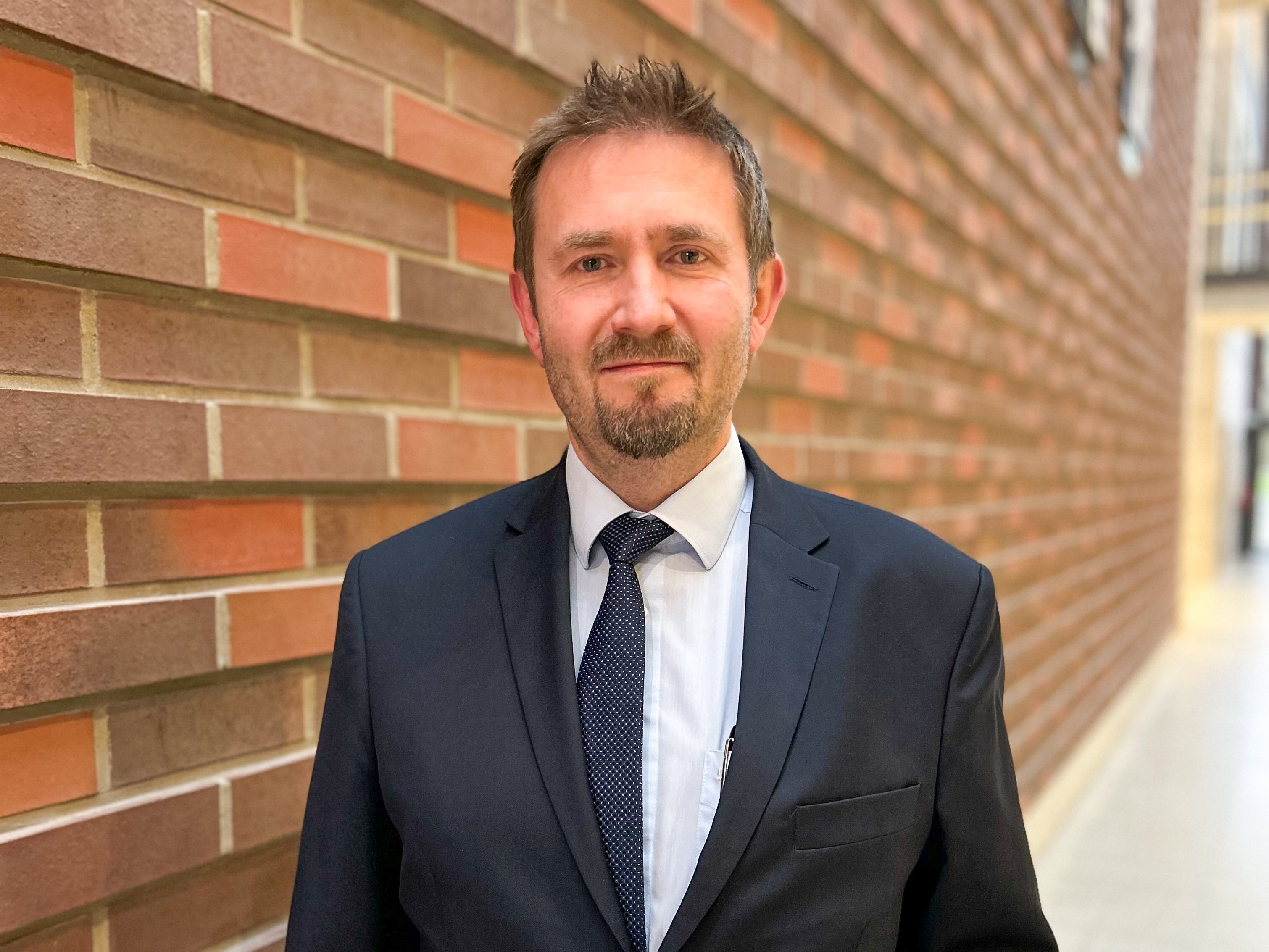 Prof. Wojciech Lisiewicz