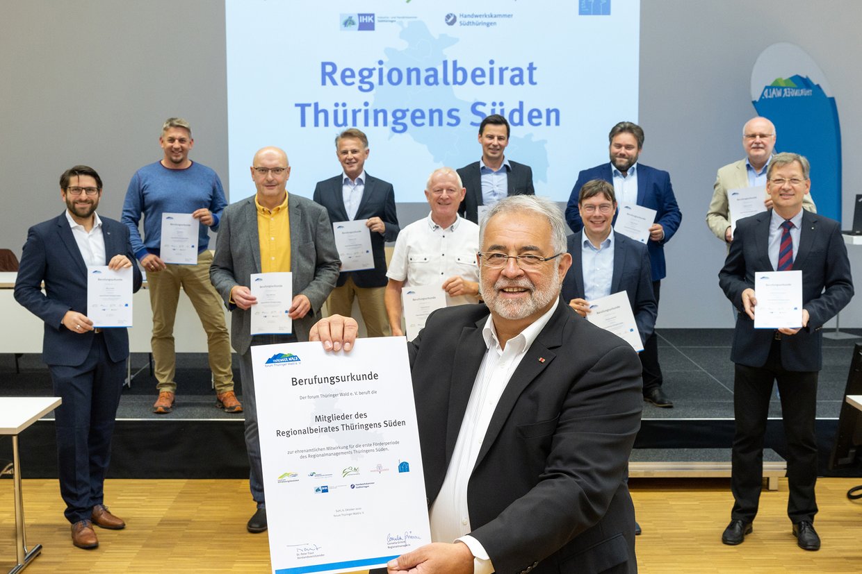 Dr. Peter Traut, Vorstandsvorsitzender des forum Thüringer Wald e. V., beruft die Mitglieder des Regionalbeirates Thüringens Süden.