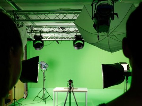 Blick in eine Aufnahmestudio für Videoproduktion