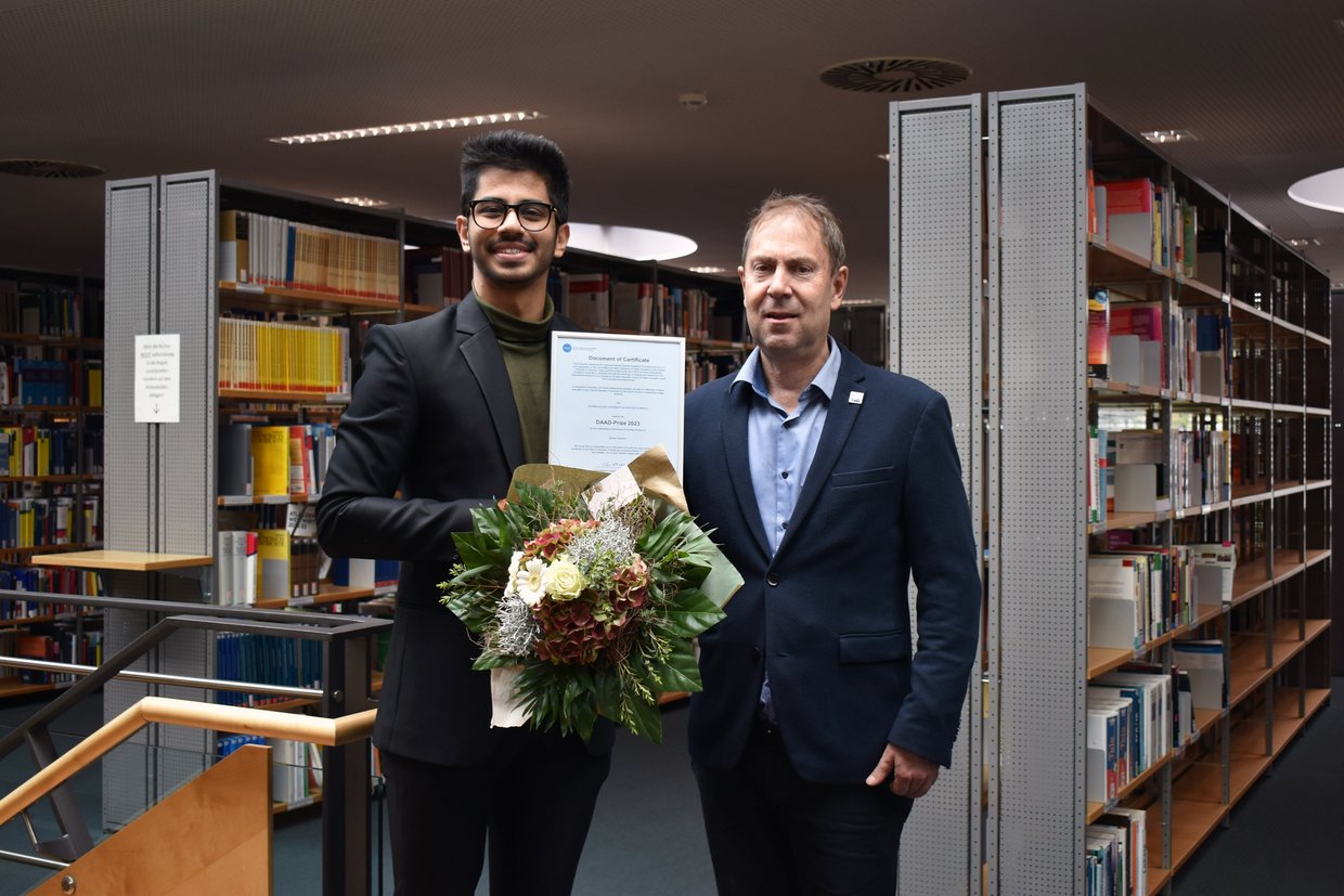 Swaraj Tendulkar und Prof. Uwe Hettler