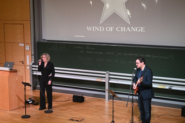 Closing-Ceremony_IEW_25