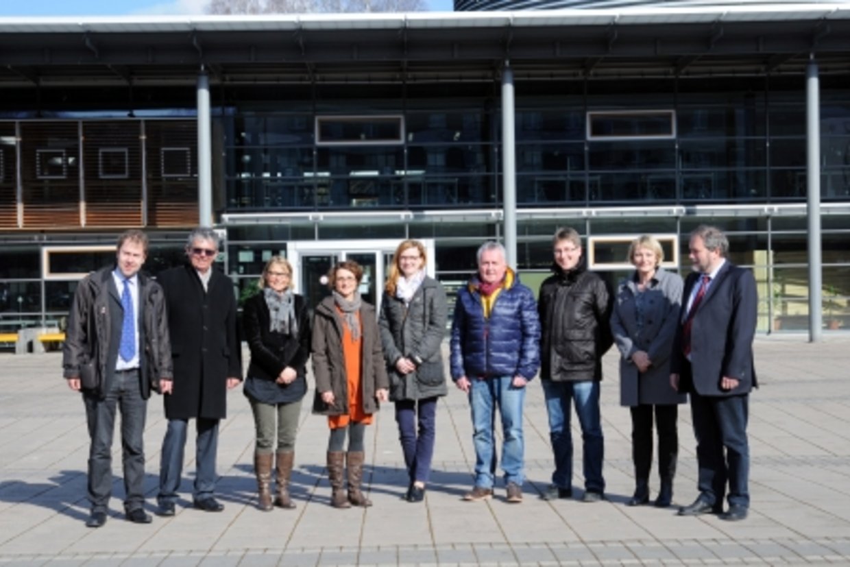 Gruppenbild OTH und Mitarbeiter der FH Schmalkalden