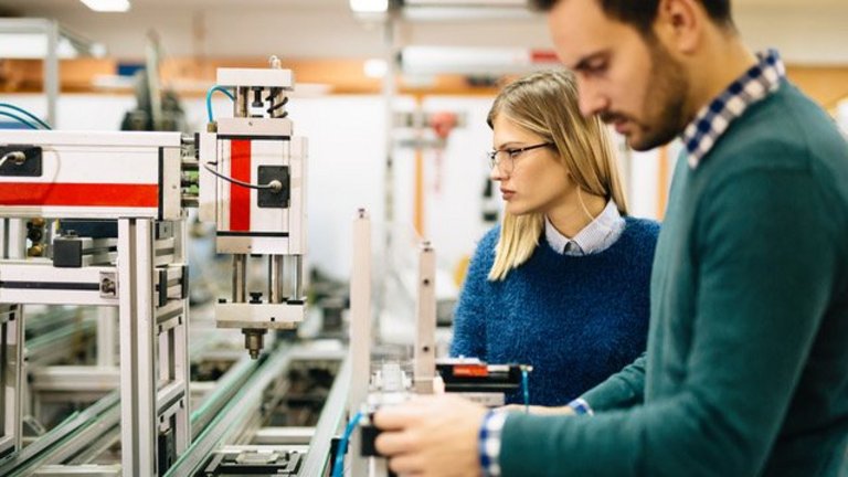 Studenten im Labor