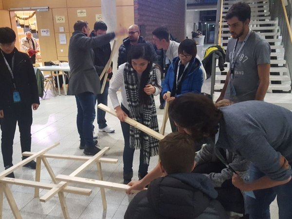 Participants build model