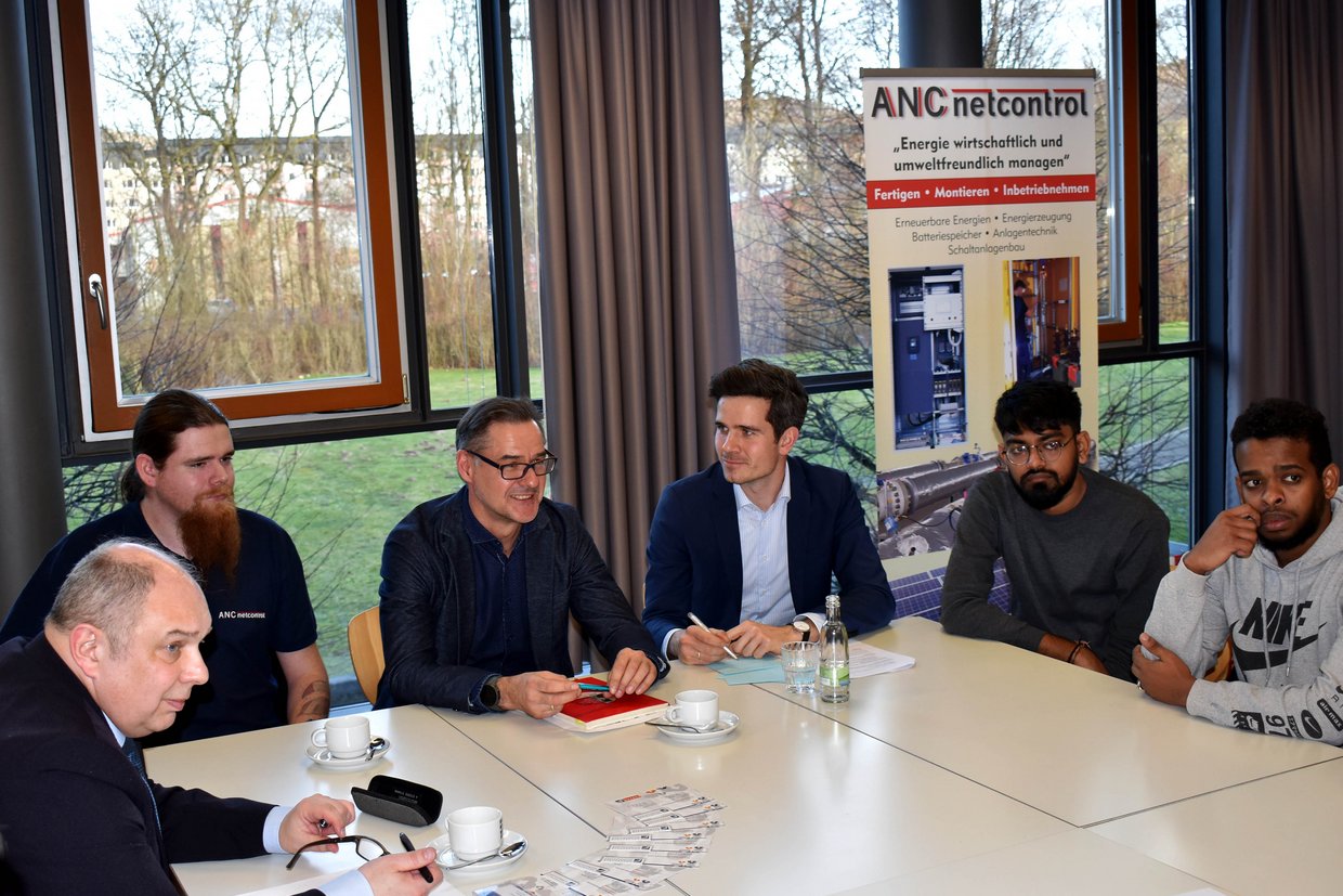 Studierende und Unternehmen im Gespräch