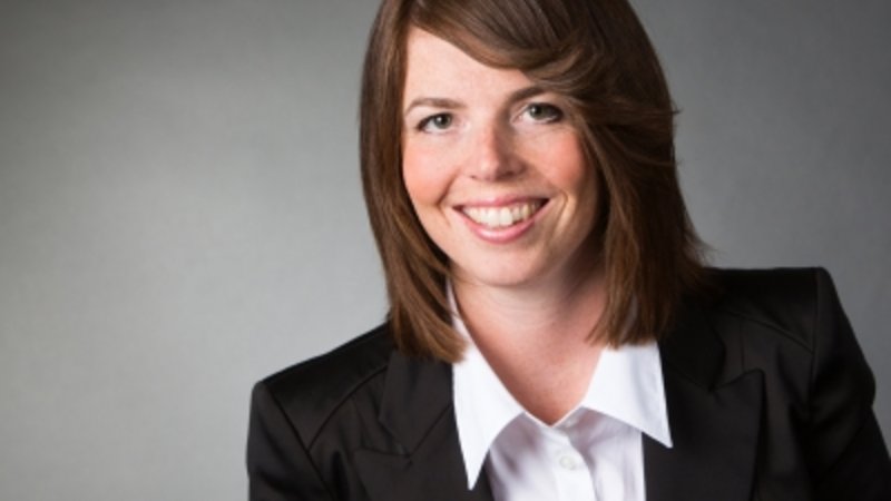 Dr. Annika Hampel