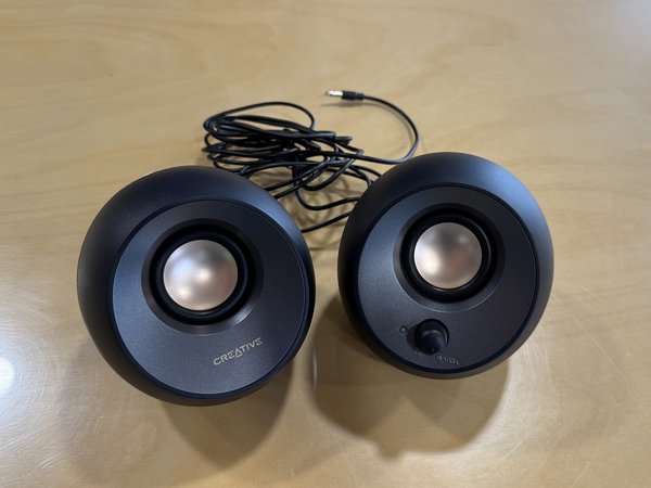 USB-C Desktop-Lautsprecher 