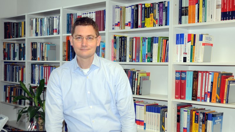 Professor Kai Hüschelrath