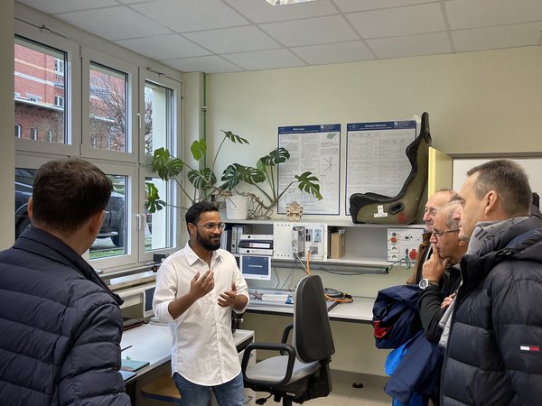 Visit to the university laboratory