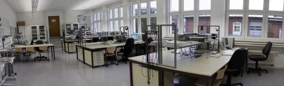 Labor Nachrichtentechnik - Panorama Labor Nachrichtentechnik - Panorama