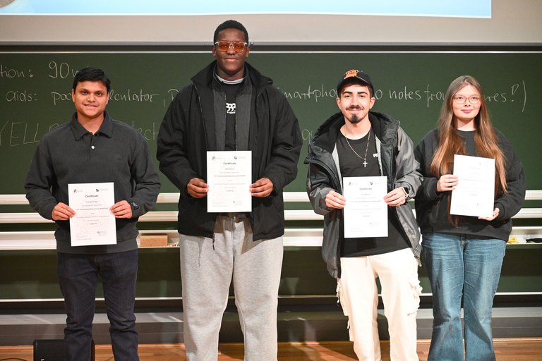 Closing-Ceremony_IEW_25