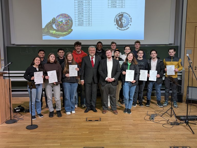 Closing-Ceremony_IEW_25