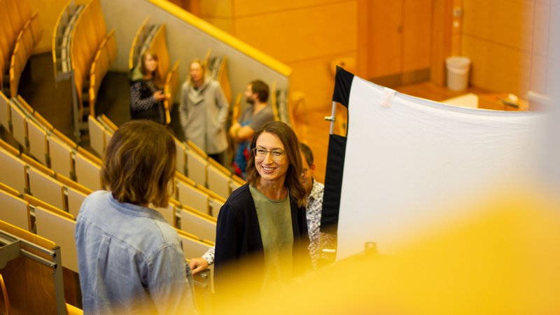 Professorin Lenka Duranova beim Filmdreh