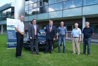 Übergabe des BMW Hybrid 335ih durch die BMW AG München Übergabe des BMW Hybrid 335ih durch die BMW AG München