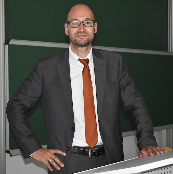 Herr Prof. Dr. Sven Müller-Grune